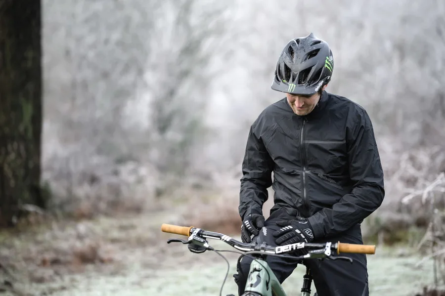 Куртка TLD HUTTLE JACKET - СпортЦех СпортЦех - Куртка TLD HUTTLE JACKET - СпортЦех