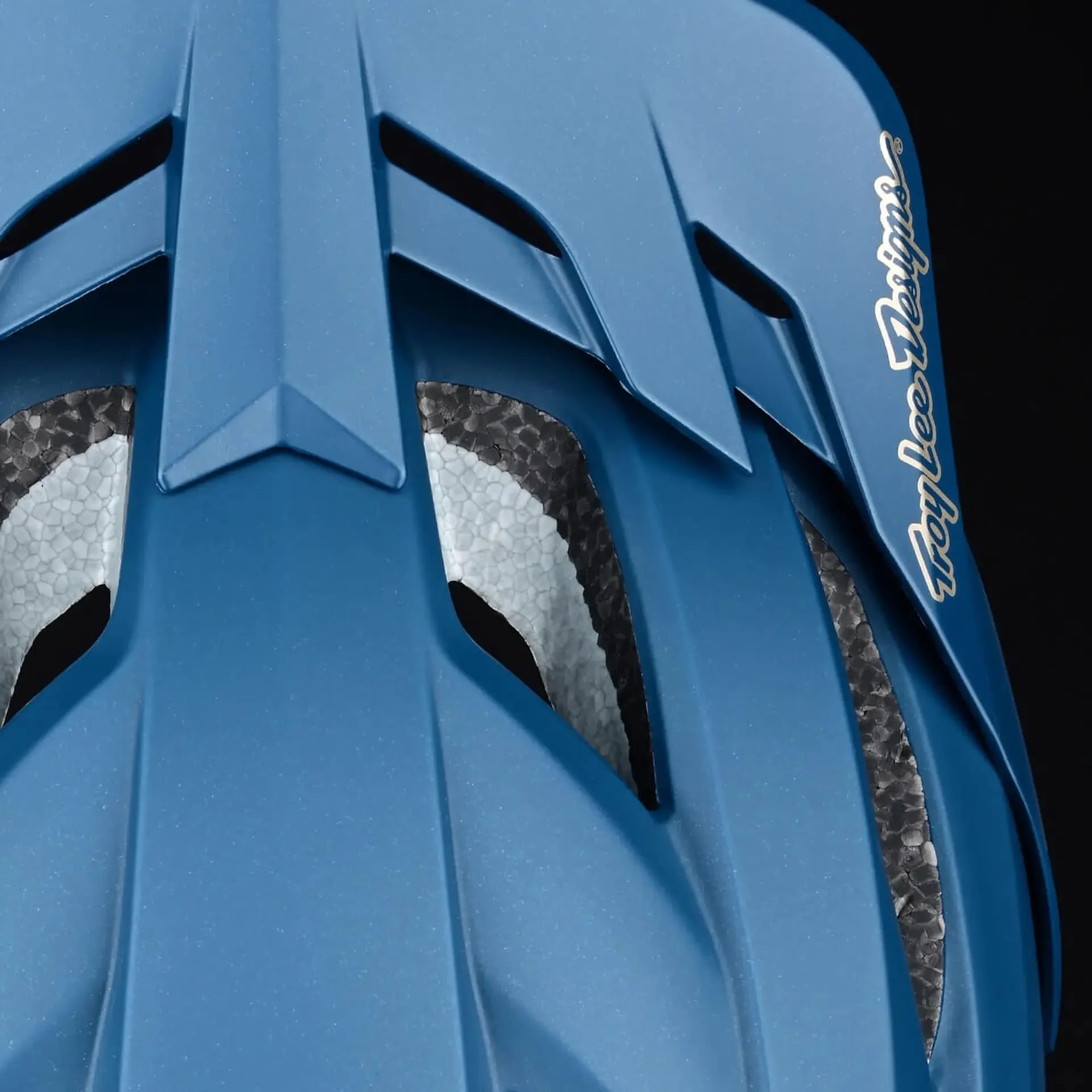 Вело шолом TLD Flowline SE HELMET Stealth - СпортЦех СпортЦех - Вело шолом TLD Flowline SE HELMET Stealth - СпортЦех