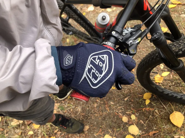 Вело рукавички TLD AIR GLOVE – OPTIC - СпортЦех СпортЦех - Вело рукавички TLD AIR GLOVE – OPTIC - СпортЦех
