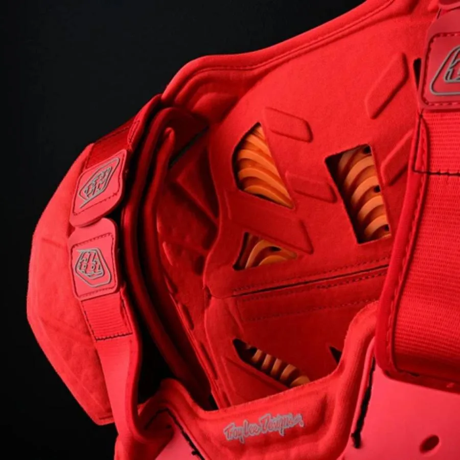 Захист тіла TLD ROCKFIGHT CE CHEST PROTECTOR - СпортЦех СпортЦех - Захист тіла TLD ROCKFIGHT CE CHEST PROTECTOR - СпортЦех