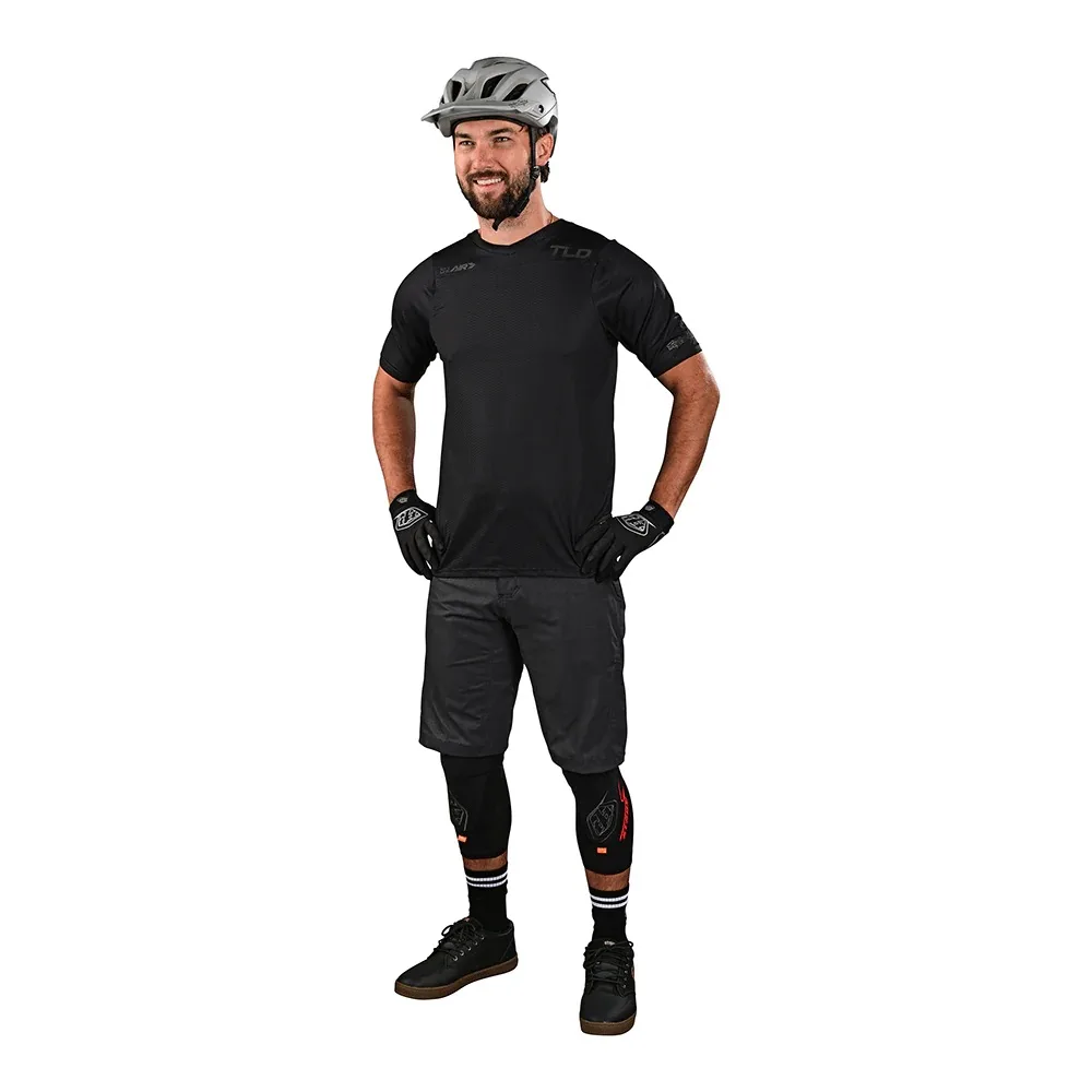 Джерсі TLD SKYLINE AIR SS - СпортЦех СпортЦех - Джерсі TLD SKYLINE AIR SS - СпортЦех