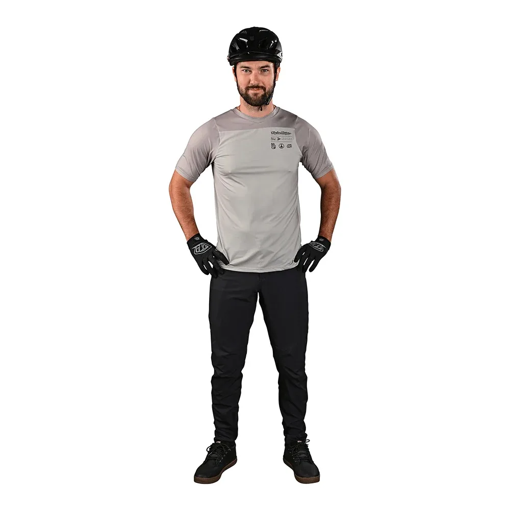 Джерсі TLD SKYLINE SS JERSEY Mono - СпортЦех СпортЦех - Джерсі TLD SKYLINE SS JERSEY Mono - СпортЦех