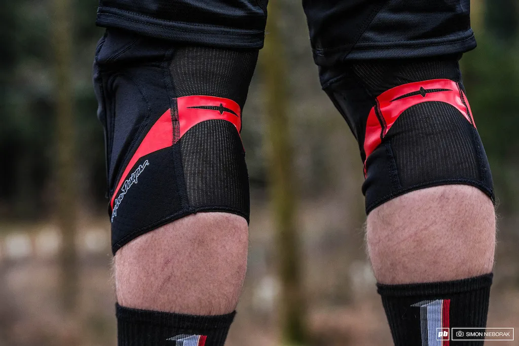Наколінники TLD Raid Knee Guard - СпортЦех СпортЦех - Наколінники TLD Raid Knee Guard - СпортЦех