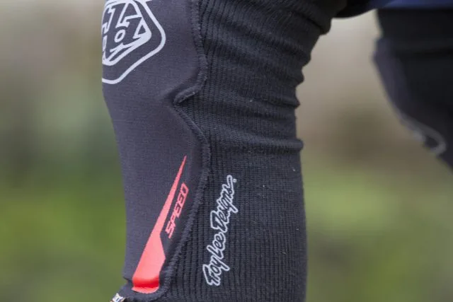 Наколінники TLD Speed Knee Sleeve - СпортЦех СпортЦех - Наколінники TLD Speed Knee Sleeve - СпортЦех