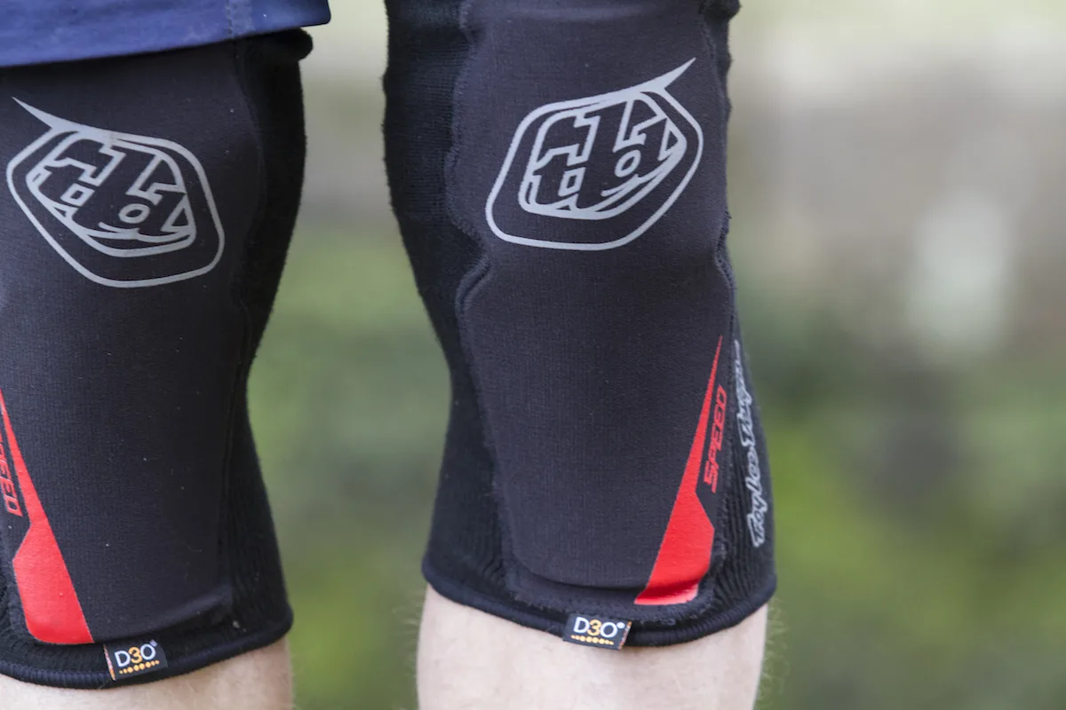 Наколінники TLD Speed Knee Sleeve - СпортЦех СпортЦех - Наколінники TLD Speed Knee Sleeve - СпортЦех