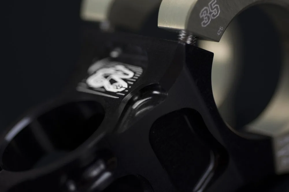 Винос керма Renthal APEX 35mm Stem - СпортЦех СпортЦех - Винос керма Renthal APEX 35mm Stem - СпортЦех