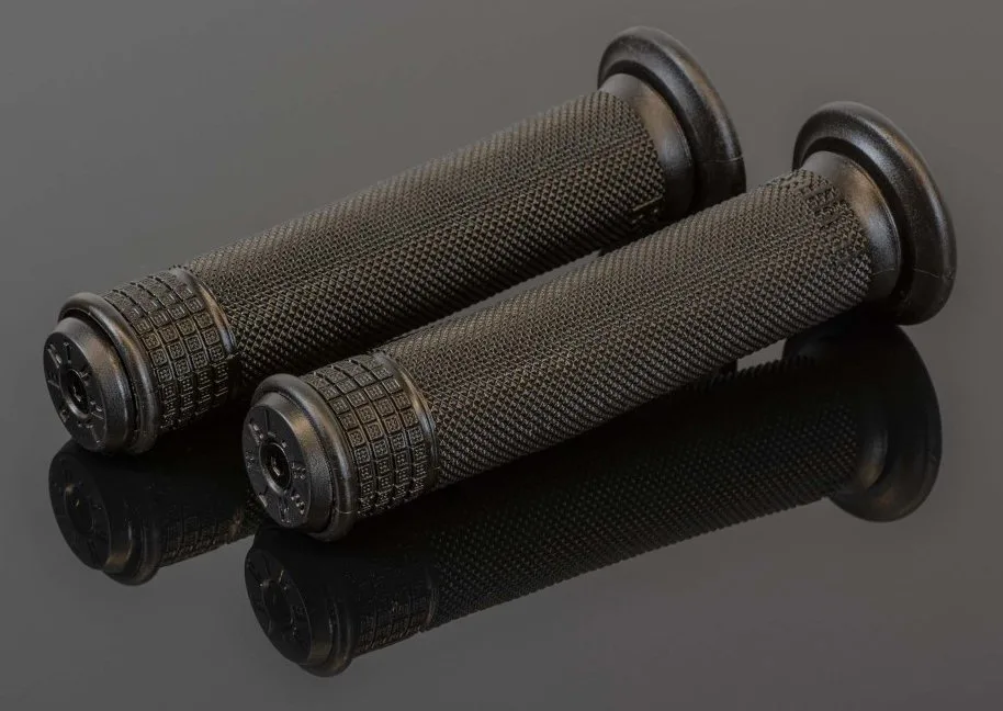 Гріпси Renthal Push-On Grips – Ultra Tacky, Ultra Tacky - СпортЦех СпортЦех - Гріпси Renthal Push-On Grips – Ultra Tacky, Ultra Tacky - СпортЦех