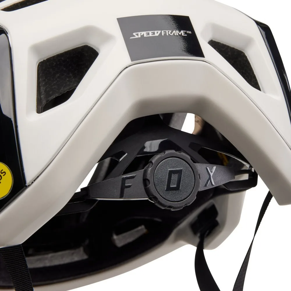 Шолом FOX SPEEDFRAME PRO Helmet – BLOCKED - СпортЦех СпортЦех - Шолом FOX SPEEDFRAME PRO Helmet – BLOCKED - СпортЦех