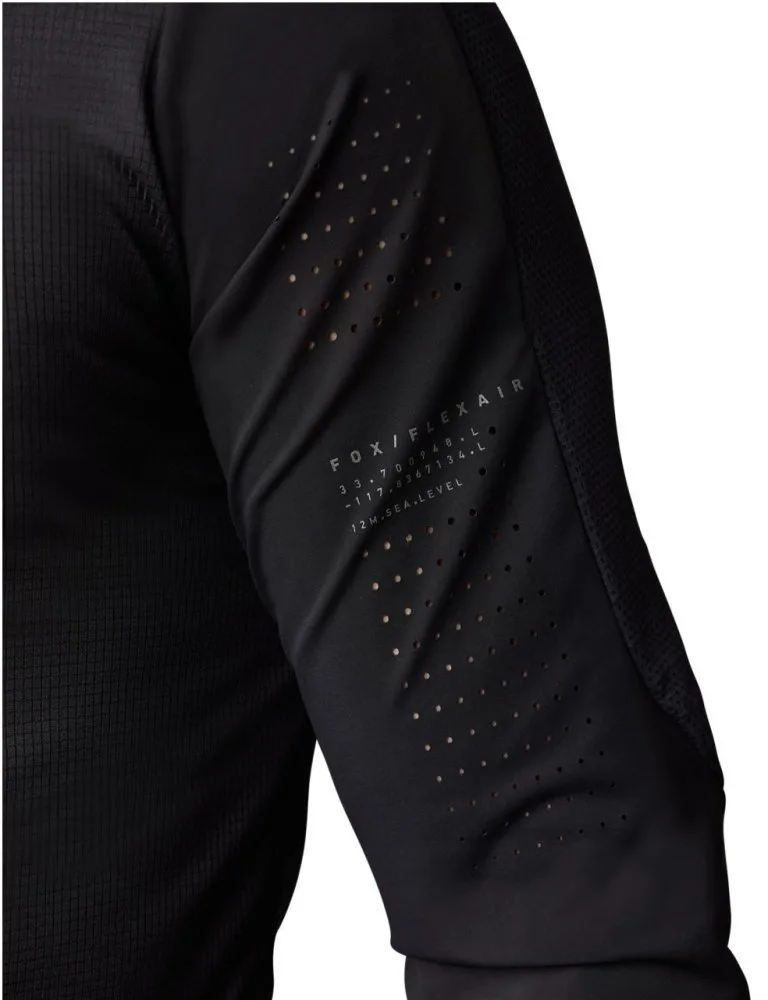 Джерсі FOX FLEXAIR PRO Jersey - СпортЦех СпортЦех - Джерсі FOX FLEXAIR PRO Jersey - СпортЦех